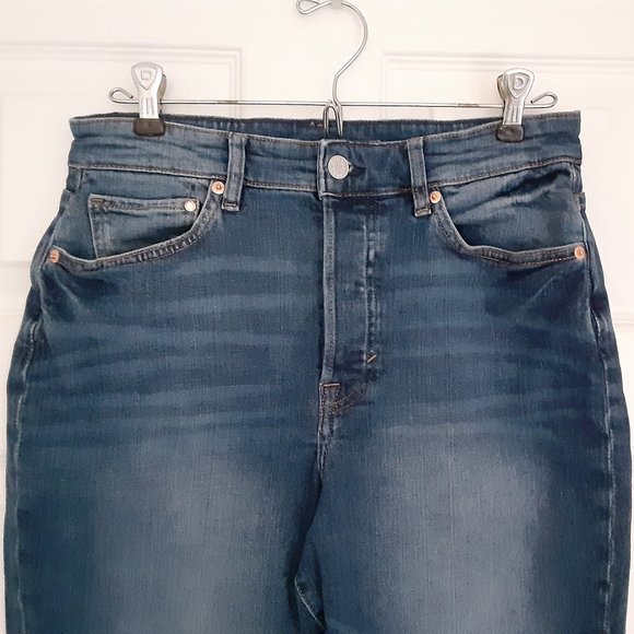 H&M high waist button-fly Mom Jeans (8) - Picture 2 of 8